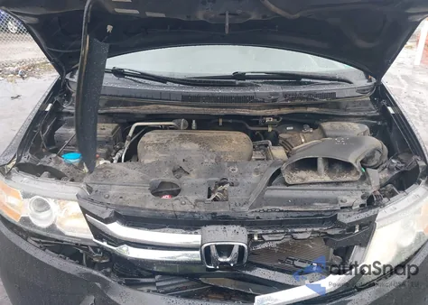 2015 Honda Odyssey Touring/Touring Elite из США, поврежденный, VIN 5FNRL5H99FB124583